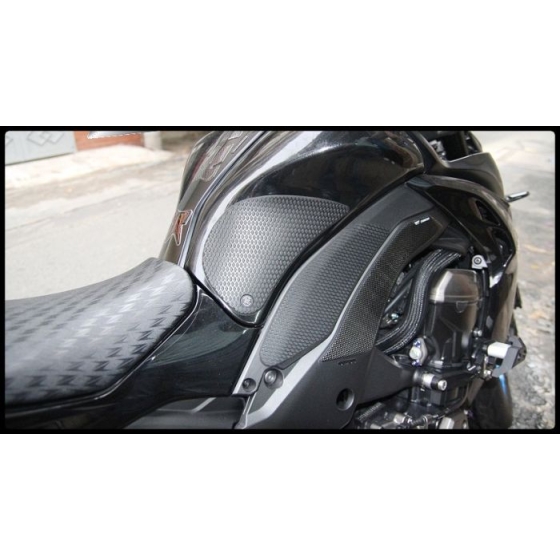 MIẾNG DÁN CHỐNG TRƯỢT TECHSPEC KAWASAKI Z1000 2014-16