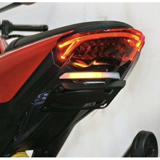 ĐÈN SIGNAL NRC DUCATI MONSTER 937
