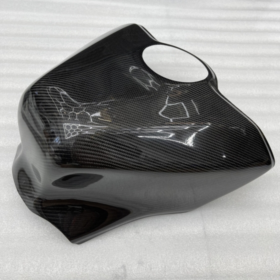 Ốp Thùng Xăng Carbon GP WSBK R1/R1M  2015-2022